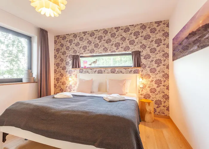 Semesterbostad Strandhaus Wolkenlos