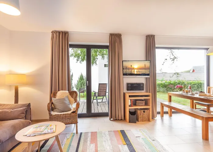 Semesterbostad Strandhaus Wolkenlos *